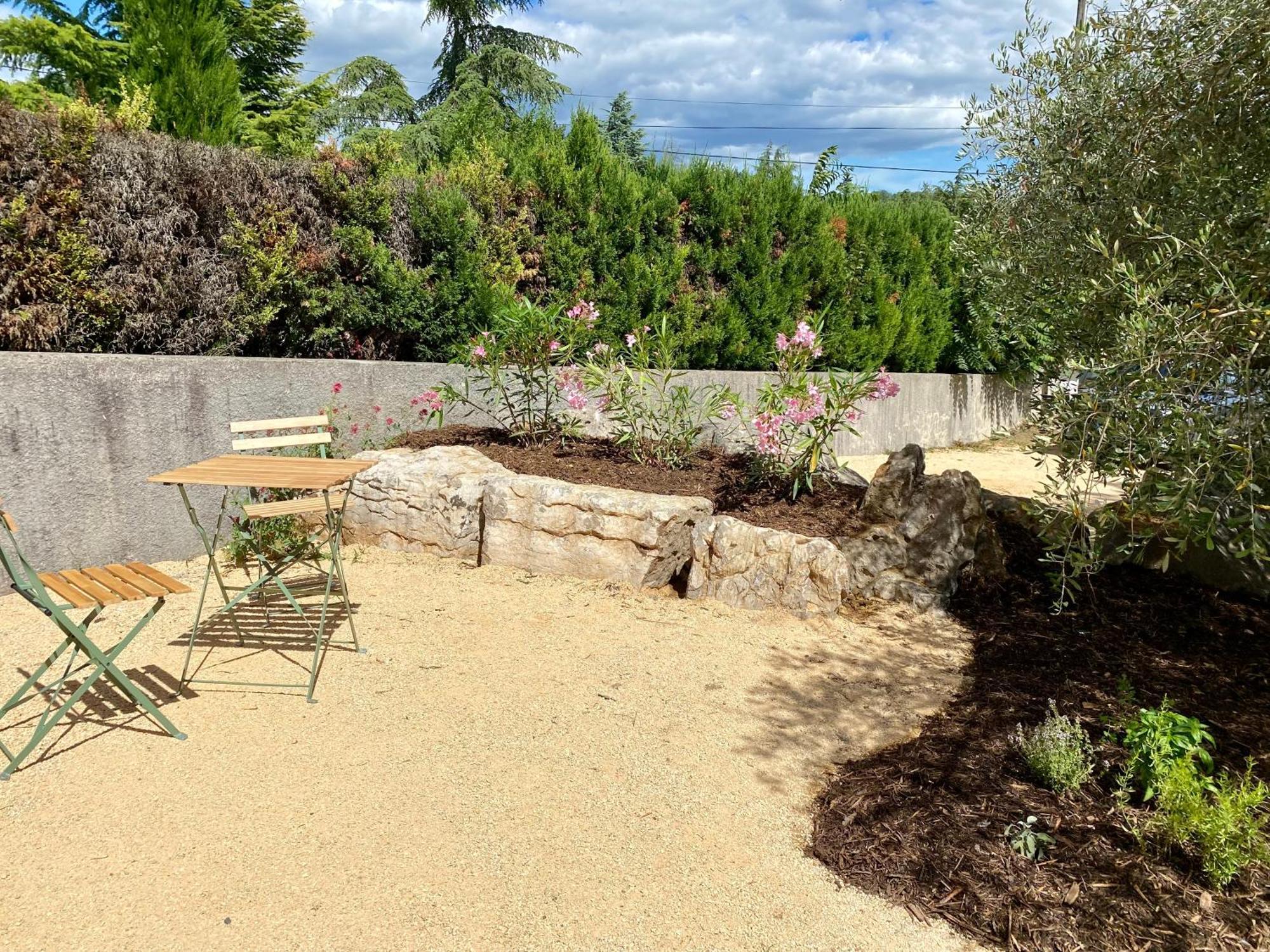 Maison Pour 12P, Piscine A Debordement Chauffee D'Avril A Octobre Inclus Ruoms Exteriör bild